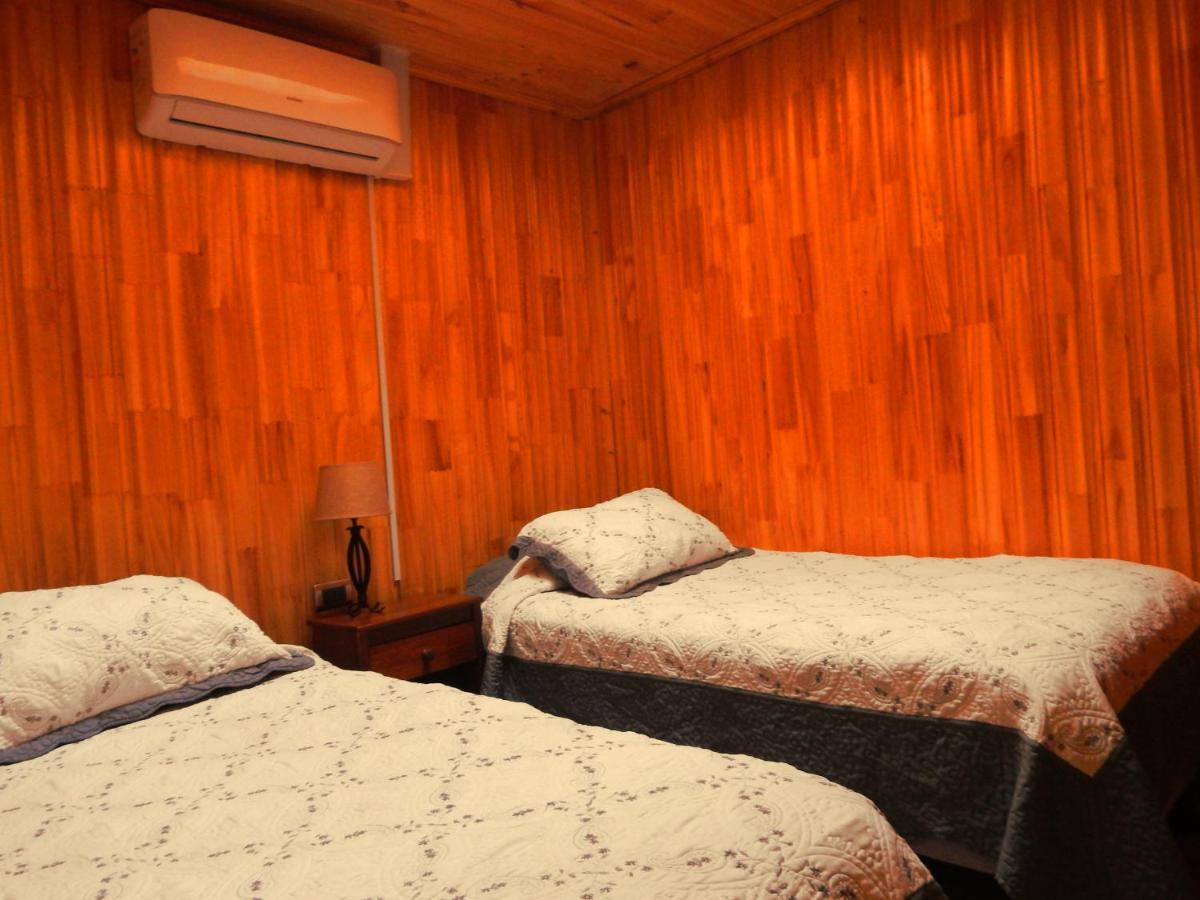 טלקה Hostal Plaza Maule מראה חיצוני תמונה