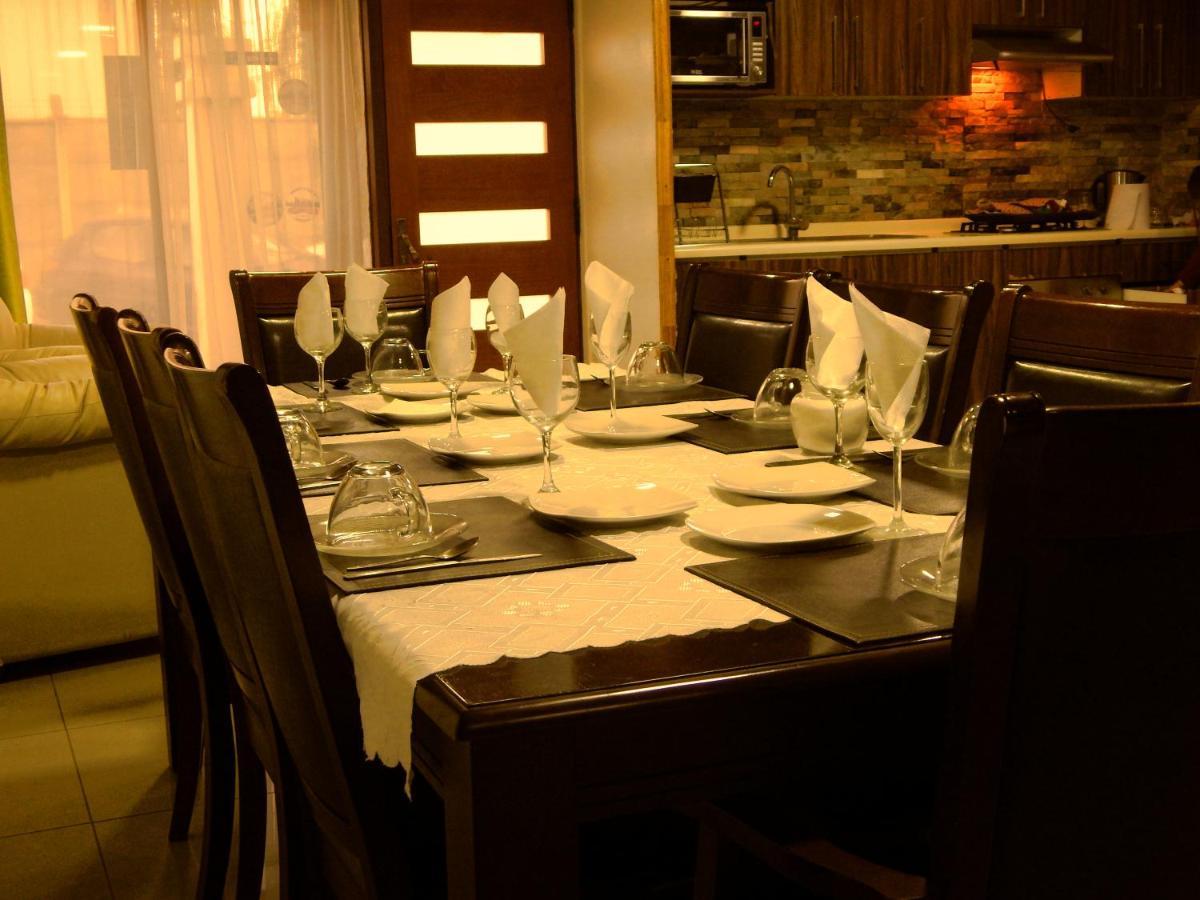 טלקה Hostal Plaza Maule מראה חיצוני תמונה
