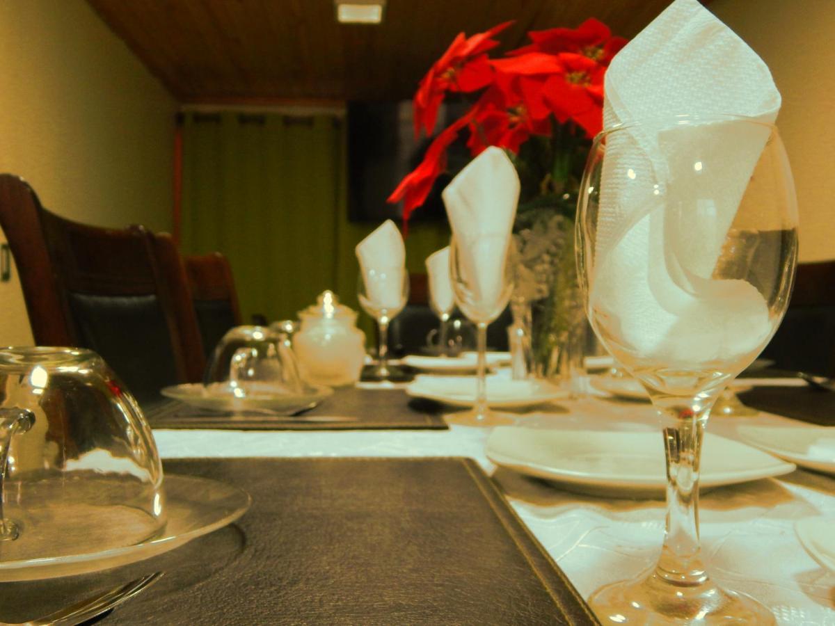 טלקה Hostal Plaza Maule מראה חיצוני תמונה